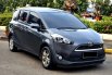 Toyota Sienta G 2017 Abu-abu 1