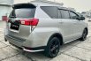 Toyota Venturer 2.4 A/T DSL 2018 Silver 3