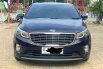 Kia Grand Sedona Ultimate 2017 Biru 1