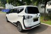 Toyota Sienta V CVT AT 2017 Putin Istimewa Murah 8
