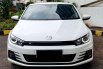 Volkswagen Scirocco 1.4 TSI R-Line Coupe Facelift Last Edition White on Black Pemakaian 2019 7