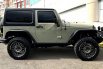 Jeep Wrangler Rubicon 3.6 2 Door Full Option AT 2013 Putih (Sticker Green Army) 15