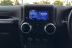 Jeep Wrangler Rubicon 3.6 2 Door Full Option AT 2013 Putih (Sticker Green Army) 22