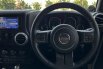 Jeep Wrangler Rubicon 3.6 2 Door Full Option AT 2013 Putih (Sticker Green Army) 24