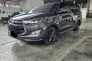 Toyota Innova Venturer 2.4 Diesel AT ( Matic ) 2017 / 2018 Abu² Tua Km 69rban Siap Pakai 3