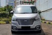 Km13rb Hyundai H1 H-1 2.4 Bensin AT Royale Facelift Pilotseat Hyper Silver Pemakaian 2019 NIK 2018 2