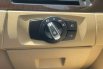 BMW 320i E90 2010 LCI Executive AT CKD Hitam 16
