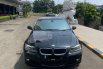 BMW 320i E90 2010 LCI Executive AT CKD Hitam 18