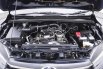 Toyota Venturer 2.0 Q A/T 2017 8