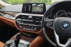BMW 520i Luxury Line CKD AT 2018 Black On Brown 3