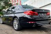 BMW 520i Luxury Line CKD AT 2018 Black On Brown 24