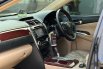 Toyota Camry V At 2012 8