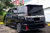 Toyota Voxy 2.0 2019  4