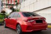 Toyota Corolla Altis 1.8 HYBRID TNGA AT Red on Black NIK 2019 3