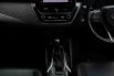 Toyota Corolla Altis 1.8 HYBRID TNGA AT Red on Black NIK 2019 13
