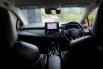 Toyota Corolla Altis 1.8 HYBRID TNGA AT Red on Black NIK 2019 16