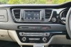 Kia Grand Sedona 2.2 CRDI Diesel Sunroof AT Facelift Putih 2018 15