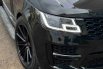Range Rover 3.0L Vogue SWB Bensin AT 2017 Hitam Metalik 4