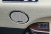Range Rover 3.0L Vogue SWB Bensin AT 2017 Hitam Metalik 10