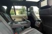 Range Rover 3.0L Vogue SWB Bensin AT 2017 Hitam Metalik 16