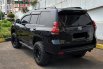 Toyota Land Cruiser Prado TXL 2.7 Bensin 4x4 AT Black on Beige 2010/2018  19