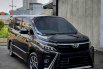 Toyota Voxy 2.0L AT 2018 Black On Black 1