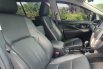 Toyota Kijang Innova 2.4 Venturer Facelift Diesel AT 2022 Hitam Metalik 16