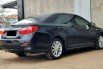 Toyota Camry V 2013 Hitam 4