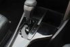 Toyota Kijang Innova Venturer 2.0 Bensin AT Silver 2019 7