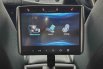Toyota Kijang Innova Venturer 2.0 Bensin AT Silver 2019 8