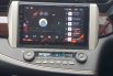 Toyota Kijang Innova Venturer 2.0 Bensin AT Silver 2019 11