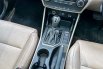 Hyundai Tucson 2.0 CRDi XG AT Diesel Sunroof Panoramic Putih NIK 2017 19