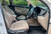 Hyundai Tucson 2.0 CRDi XG AT Diesel Sunroof Panoramic Putih NIK 2017 20