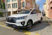 Toyota Venturer 2.4 A/T DSL 2021 dp 7jt innova diesel matic siap tt gan 3