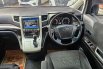 Toyota Alphard SC 2012 MPV 7