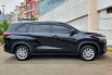 Km6rb Toyota Kijang Innova zenix V 2023 matic hitam bensin pajak panjang cash kredit bisa dibantu 4