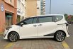 Toyota Sienta Q CVT 2017 dp 9jt pke motor bs tkr tambah 3
