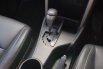 Dp 67jt Toyota Venturer 2.4 A/T DSL 2017 diesel silver matic km51ribuan cash kredit proses bisa 13