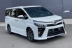 Toyota Voxy 2.0 A/T 2018 TERMURAH SIAP PAKAI 1