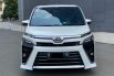 Toyota Voxy 2.0 A/T 2018 TERMURAH SIAP PAKAI 2