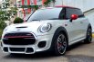 MINI Cooper John Cooper Works 2018 silver km 10rb pajak panjang cash kredit proses bisa dibantu 3