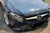 ( KM 19rb ) Mercedes Benz E250 Estate Station Wagon (S213) CBU Facelift AT 2018 Black On Black 3