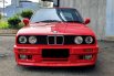 BMW 3 Series 318i 1989 merah 2