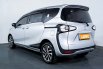 Toyota Sienta V MT 2018 4