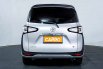 Toyota Sienta V MT 2018 5