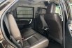 Toyota Fortuner 2.7 SRZ AT 2017, Coklat, KM 90rban, Siap Pakai 10