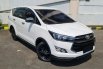 Promo Murah Bandung Toyota Kijang Innova V A/T Diesel 2019 Putih 2