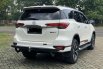 Toyota Fortuner VRZ TRD AT 2019 Putih 4