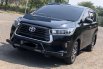 Toyota Kijang Innova V 2021 Hitam 1