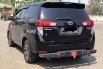 Toyota Kijang Innova V 2021 Hitam 5